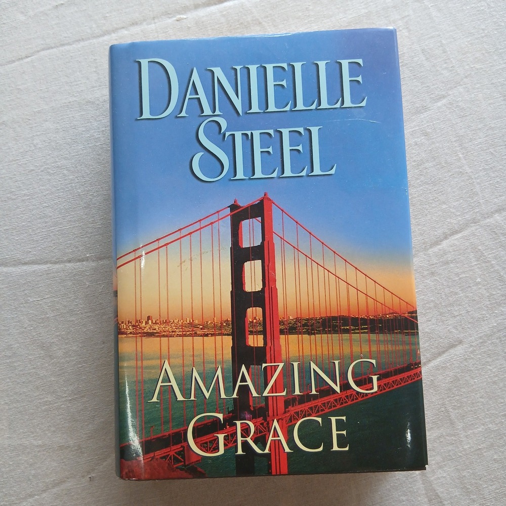 Amazing Grace Danielle Steel Hardcover Novel Large Print Fiction Romance
